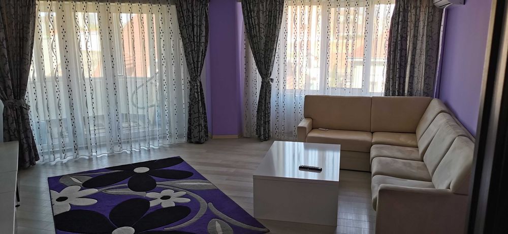 Apartament 3 camere zona Decebal/Vladimirescu Oradea, complet utilat