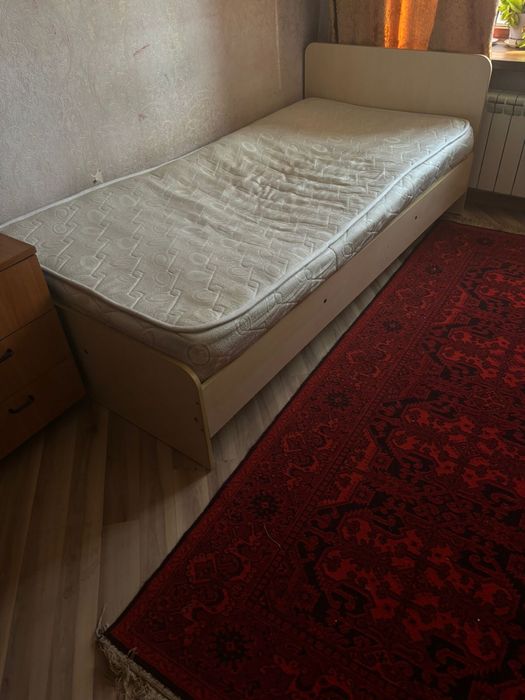 Продам кровать и шкаф