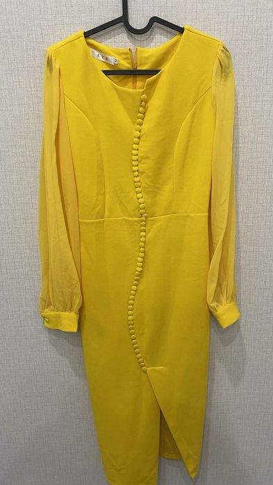 Продам платье