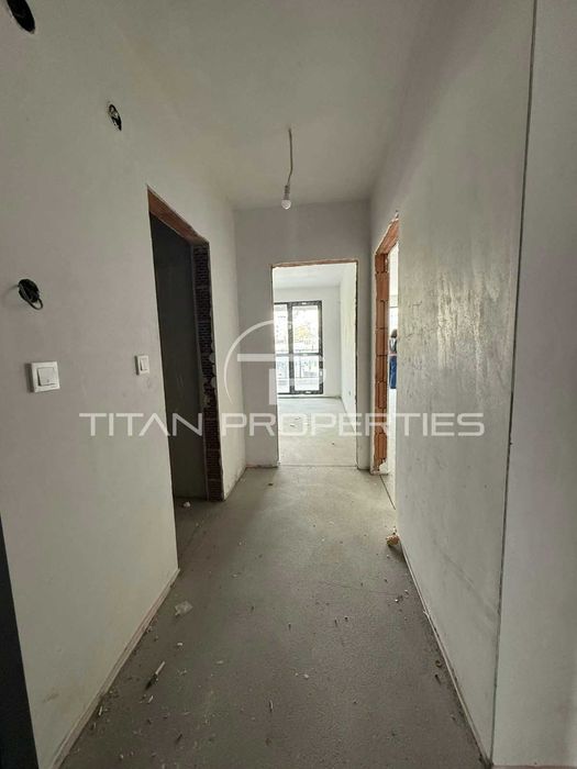 Продава се Тристаен апартамент в Пловдив, Тракия - 106 кв.м за 741 €/кв.м - Снимка #4