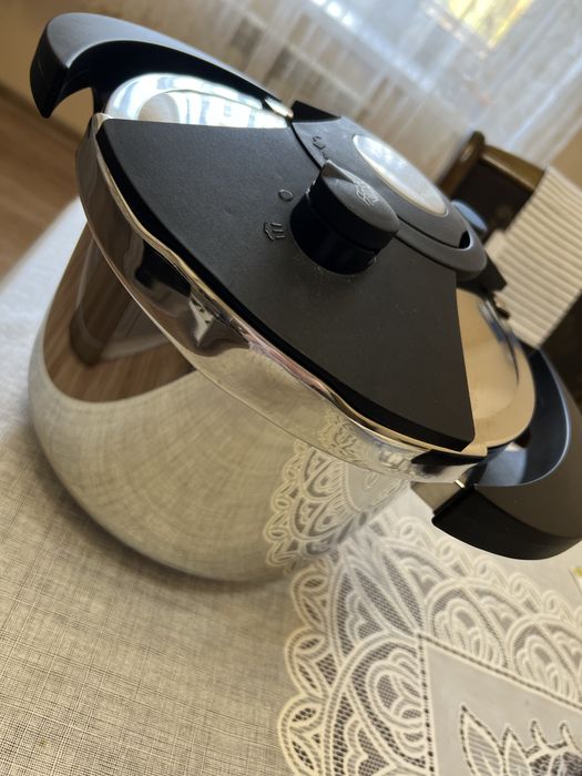 Скороварка Berg hoff