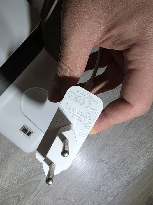 Mi Robot Vacuum-Mop Essential