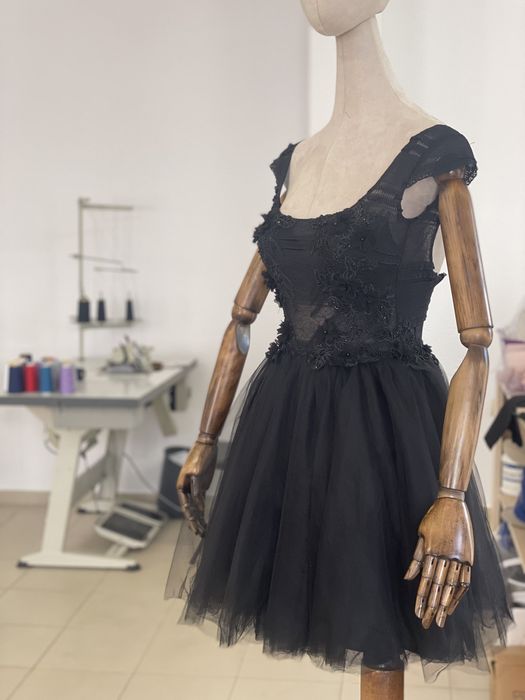 Официални рокли /за сватба,моминско,абитуриентска/