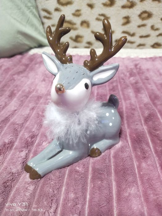 Продаются керамические игрушки.