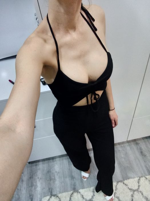 Елегантен черен гащеризон