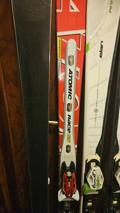 Ски, Elan, atomic, völkl