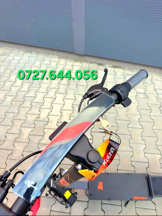 Kukirin G2 ULTRA Trotineta electrica 2 motoare 1600 w noua sigilata