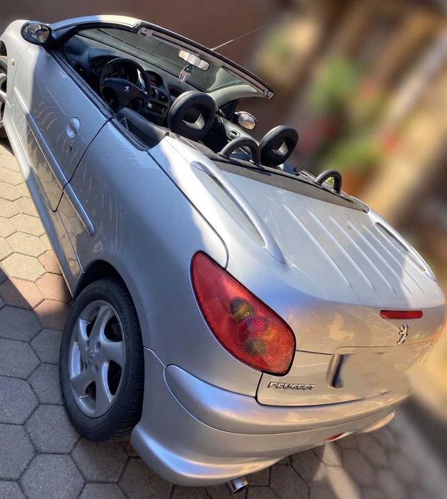 Peugeot 206 CC 1.6 Benzină 109 CP | 2004 | 152.922 km | Cabrio
