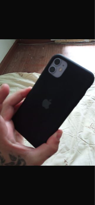 Продам iphone 11
