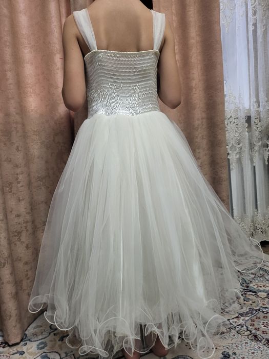 Продам бальное платье