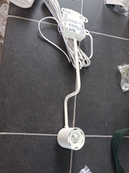 LED лампи за шкафове