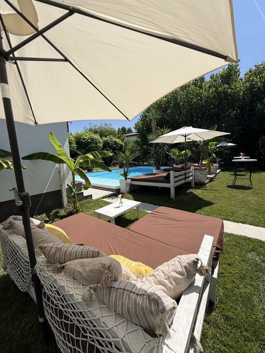 Vila Petreceri - Jardin Lys