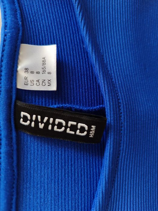 Стилна рокля H&M Divided – идеална за лятото!