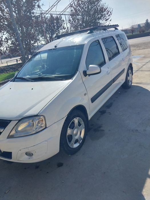 Лада ларгус сотилади