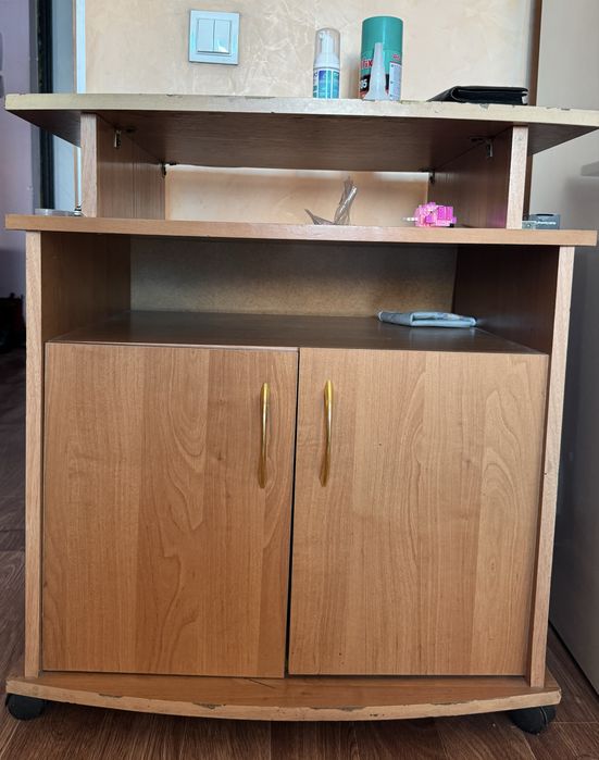 Тумбочка, отдам бесплатно