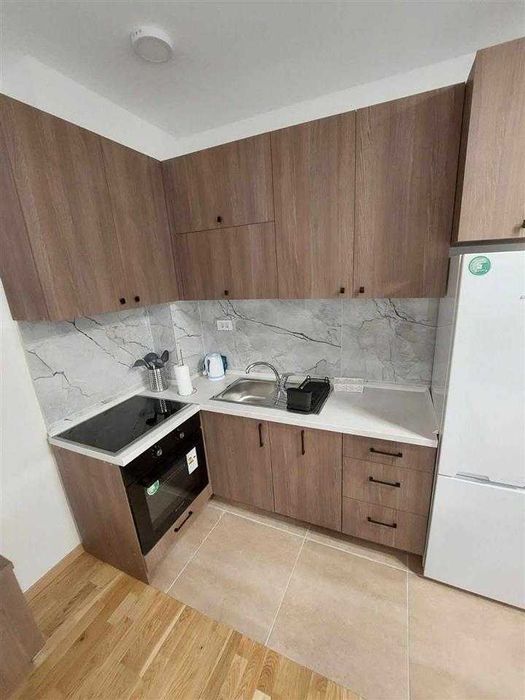 Дава се под наем Тристаен апартамент в Пловдив, Беломорски - 81 кв.м за 392.7 € - Снимка #3