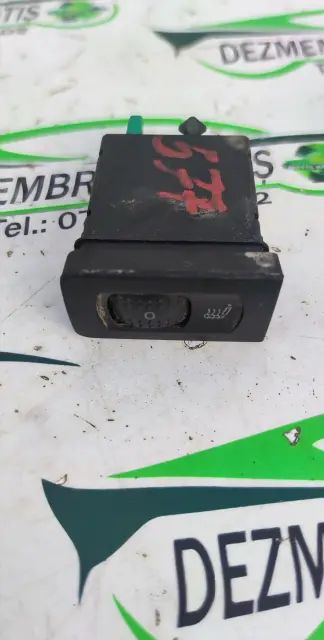 Buton incalzire scaun fata dreapta Volkswagen VW Golf 2002