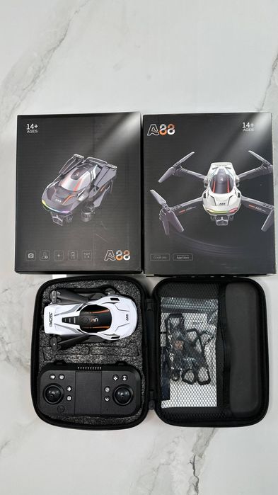 Dron. Дрон. Квадрокоптер игрушка. Без камеры.