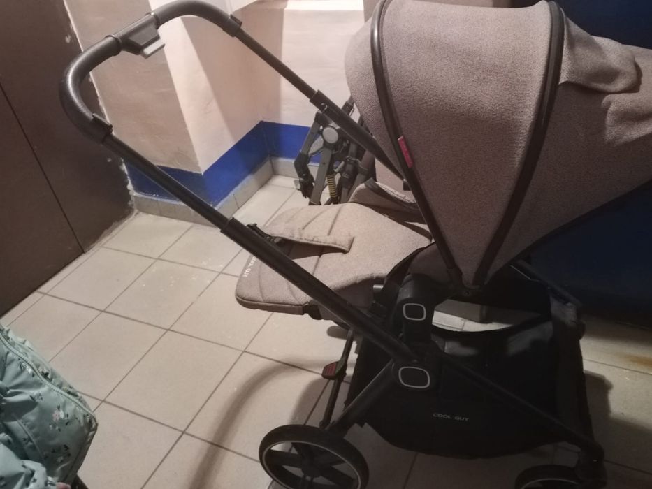 Продам коляску. Астана