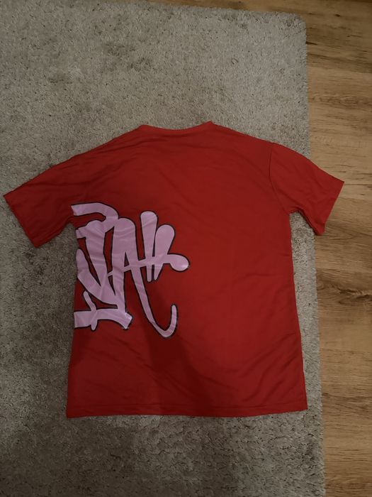 Tricou syna world