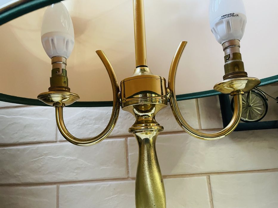 Красива двойна месингова лампа от Англия