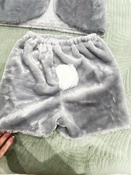 Продается костюм зайчика