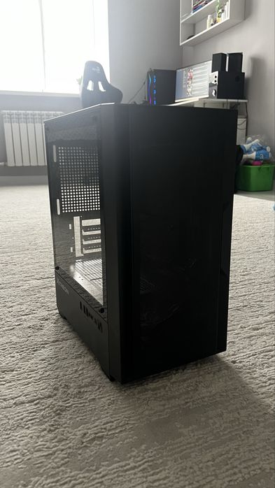 Корпус для компа Xtreon