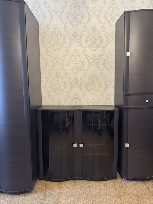 Продаю гарнитур