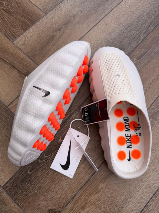 Nike тапочки новые