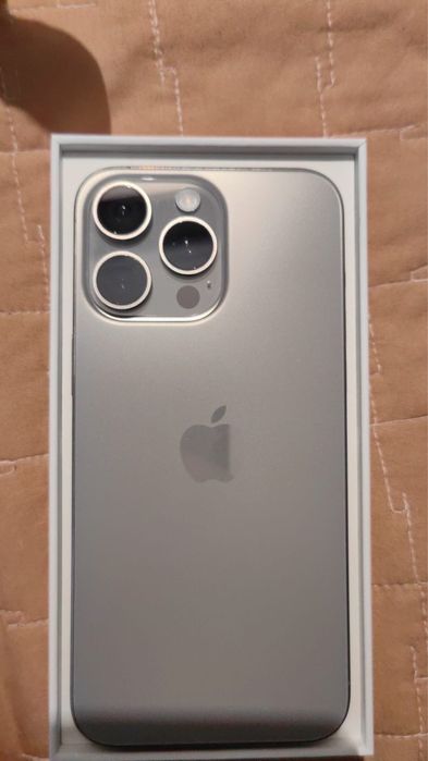 Iphone 15pro max 256gb