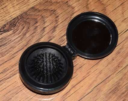 Лот от чанта за плаж с портмоне или Мешка Милка и Якобс