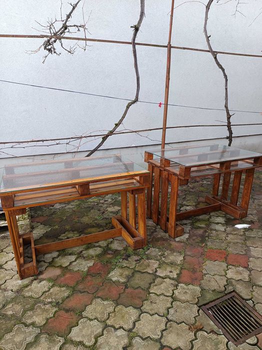 Vând 2 birouri din lemn