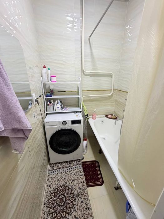 Юнусабад 11 квартал 2/1/4 (50²) продаётся квартира