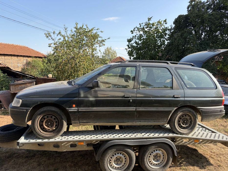 Ford Escort на части