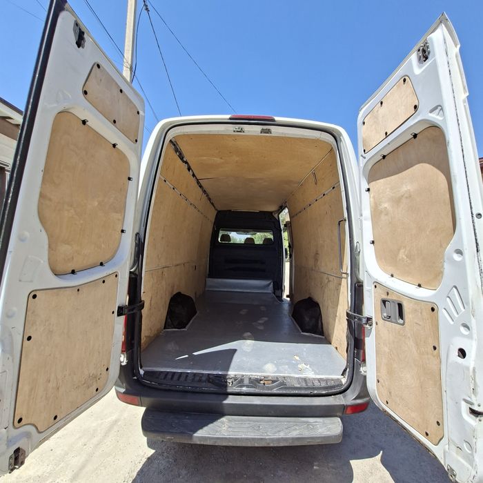 Mercedes Benz Sprinter