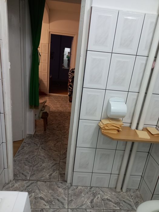 Inchiriez apartament doua camere