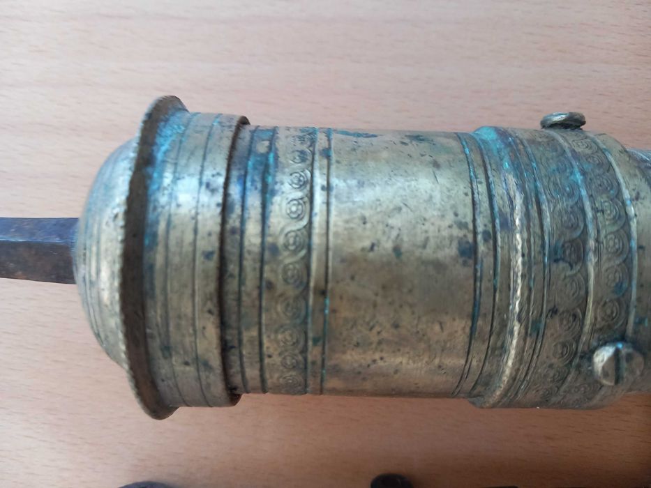 Мелничка за черен пипер