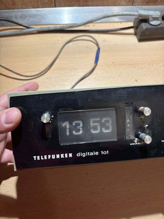 Radio ceas Telefunken