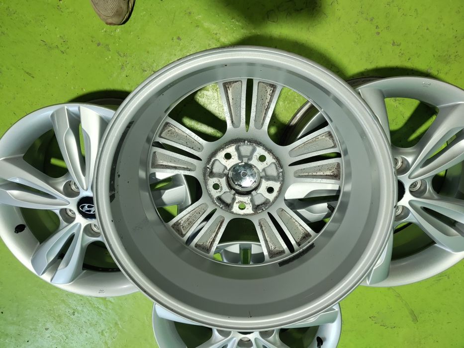 17 5x114.3 Hyundai лети джанти 5х114.3 хйндай