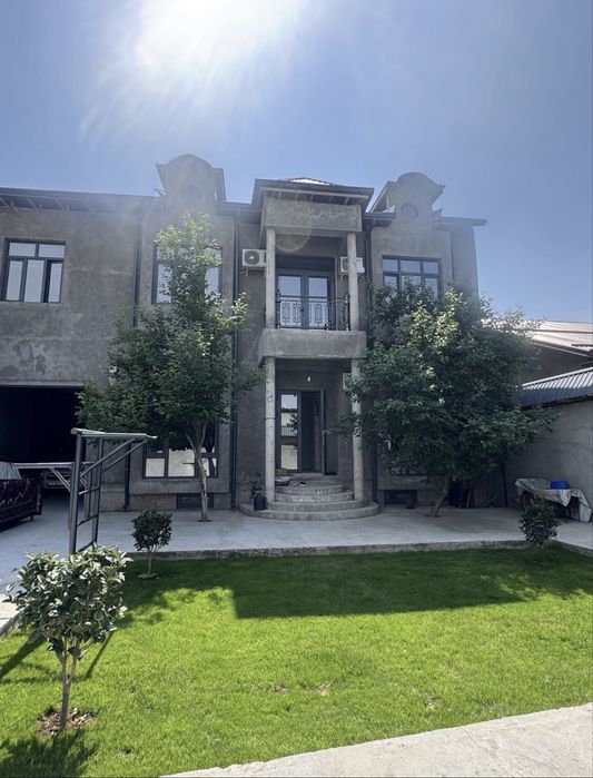 Arenda hovli milliy bogʻ seulmundi yonida