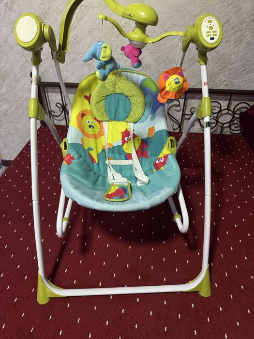 Продам детскую качелю