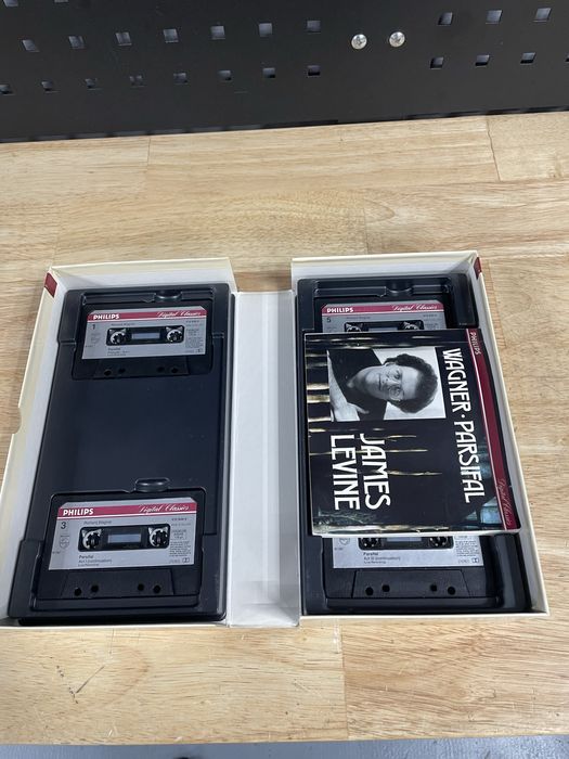 Set 4 casete opera parsifal de richard wagner dirijor james levinte