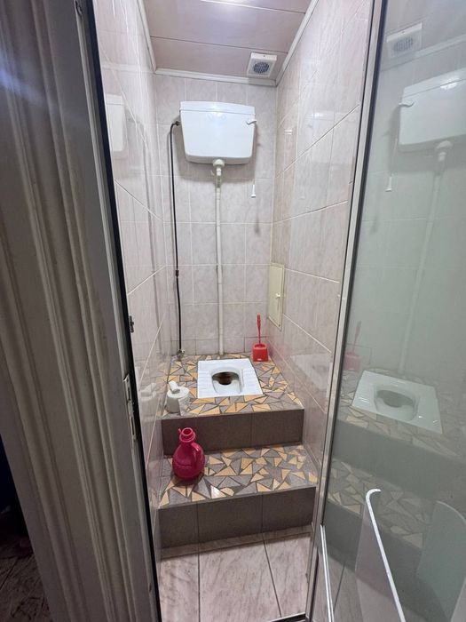 Продажа 2/1/4 на Юнусабад-12 [70м²] первая линия для бизнеса