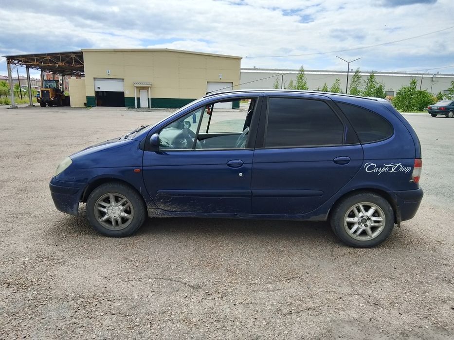 Продам авто Рено газ бензин