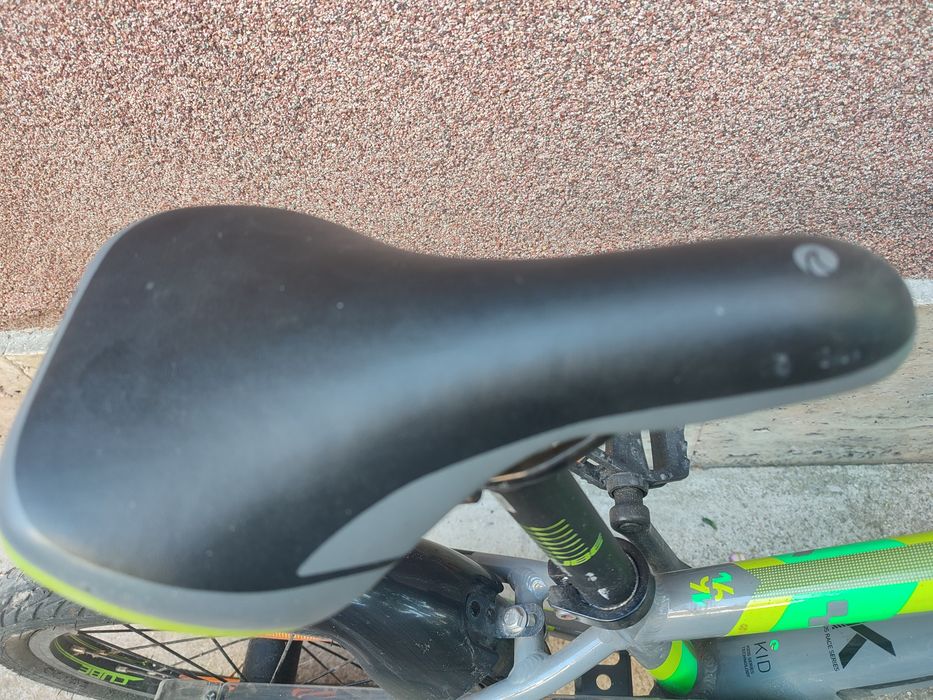 Bicicletă copii Cube  (roți 16 inch) - ca nouă / folosită de 5 ori