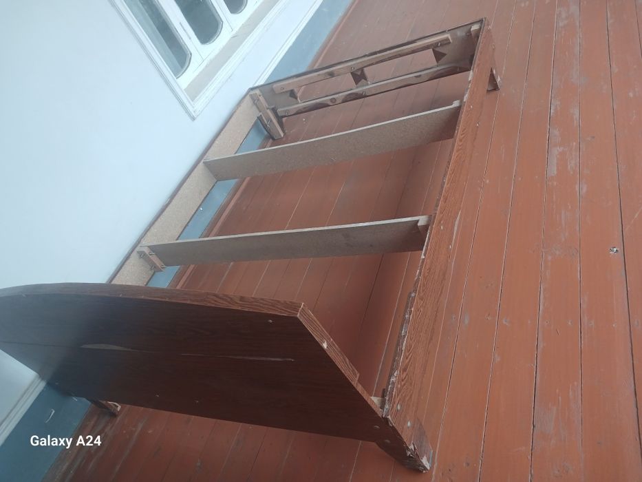 Диван сотиладиии