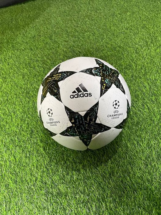 Futbol koptok kaptok top myach