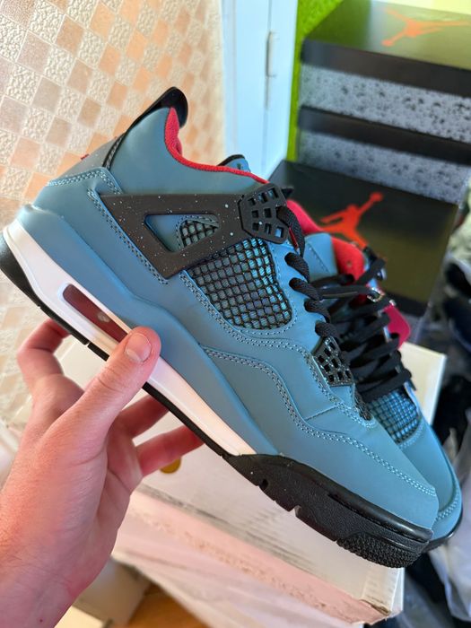 Jordan 4 Travis Scott Cactus Jack mărimea 41, 42 si 43