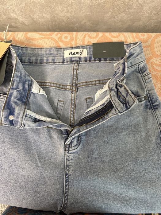 Продам джинсовые брюки