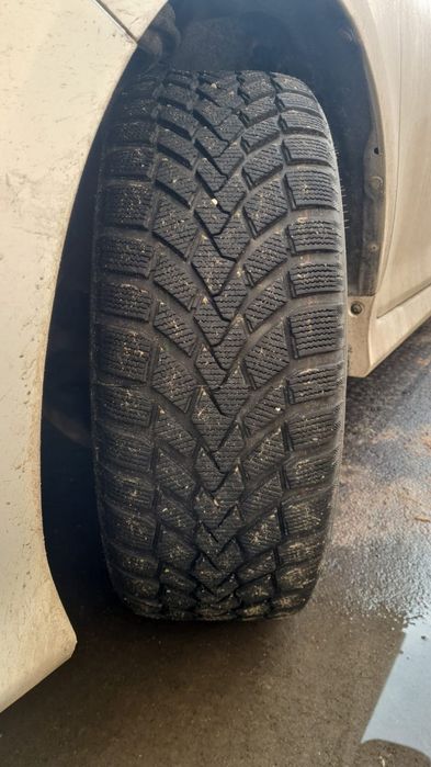 Зимние шины 2 штук